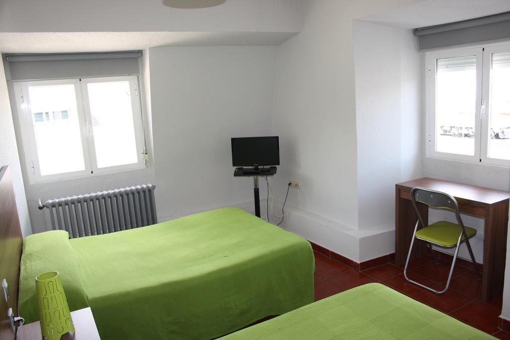 Hostal La Estacion Ávila Δωμάτιο φωτογραφία